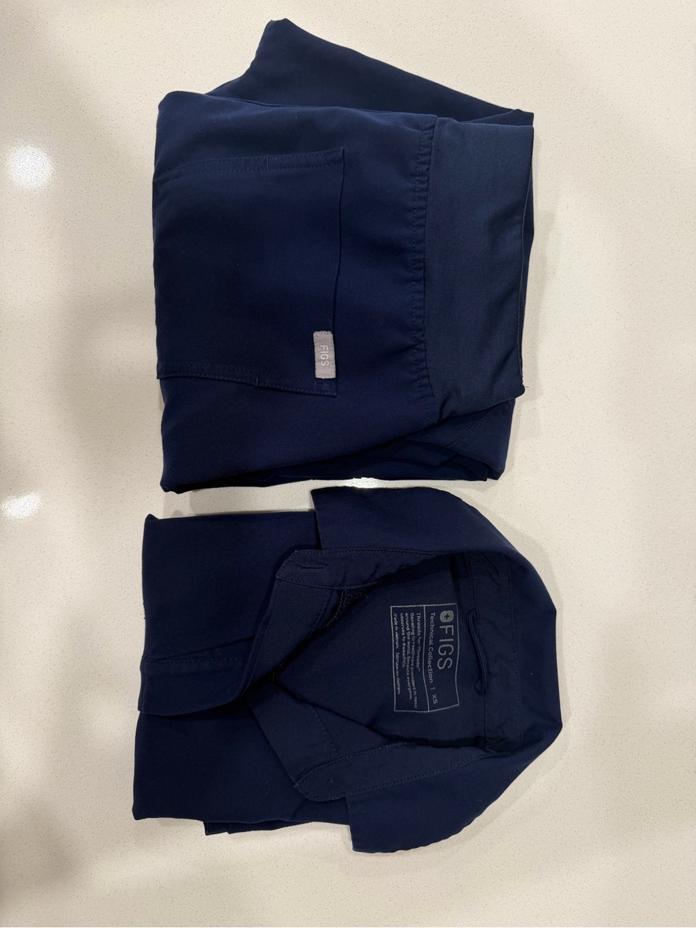 Women’s FIGS Navy Blue Scrub Set XS Top + Small Pants